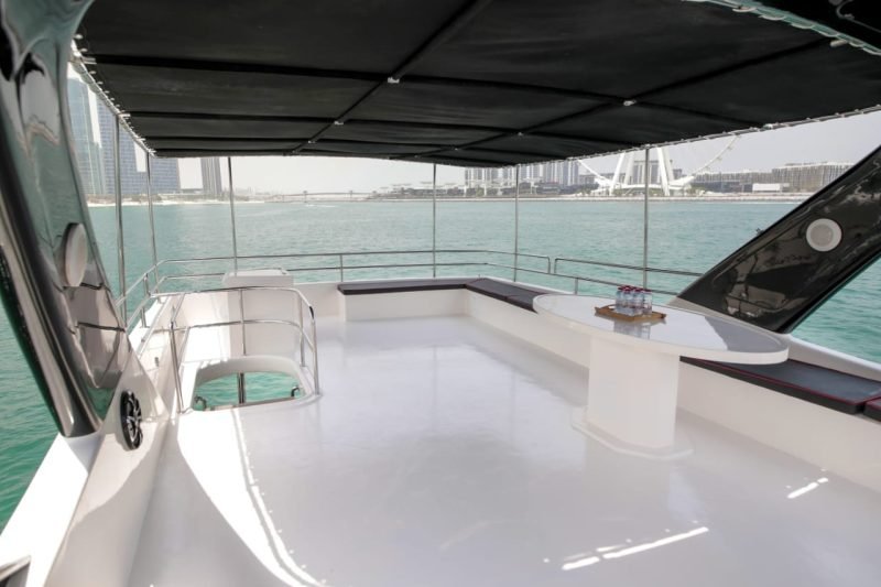 90 Feet Luxury Party Yacht Capacity 50 Guests