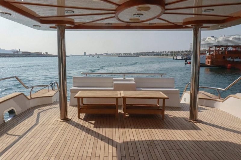 Big 100 Ft Yacht Aed 1199 / 54 Guest – photo 5