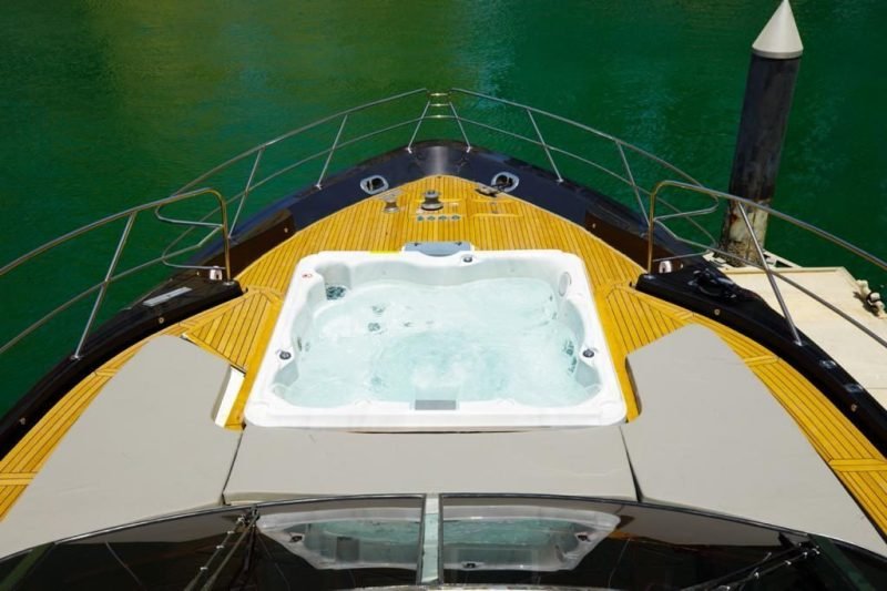 95 Feet Sea Phantom With Jacuzzi – photo 9