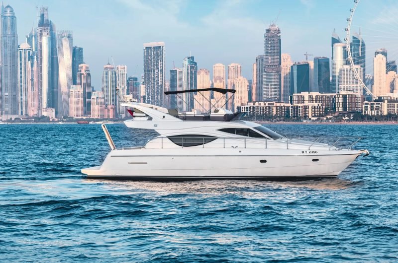 50 FT Luxury Yacht Aed 550 Hour only