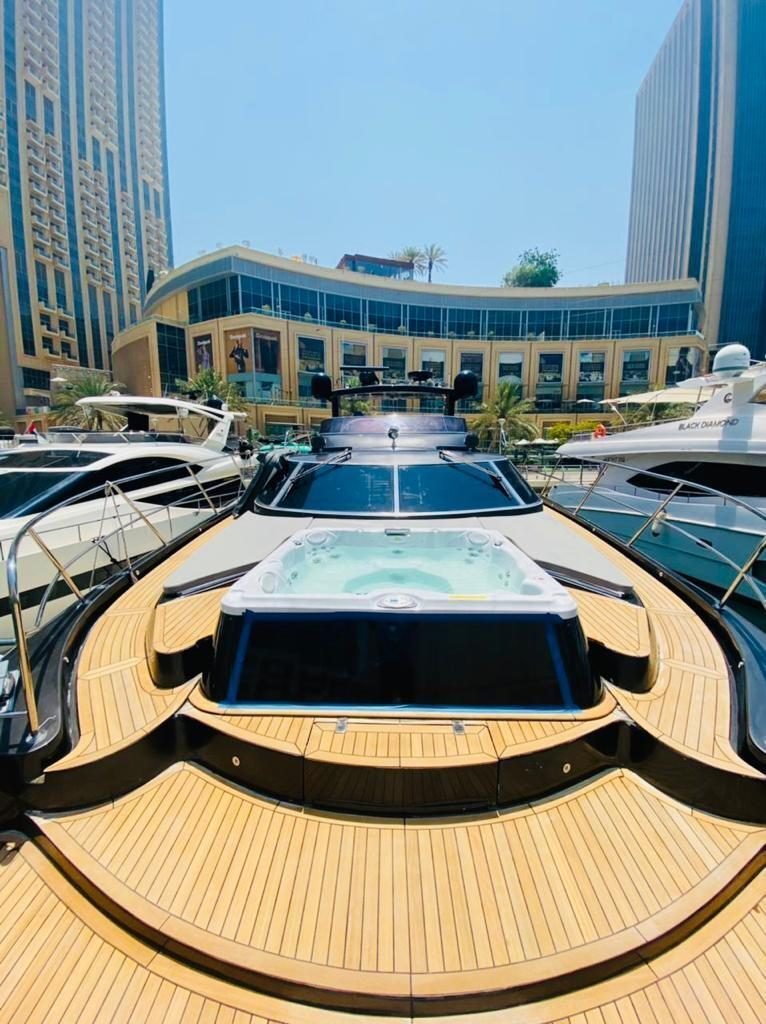 95 Feet Sea Phantom With Jacuzzi – photo 10