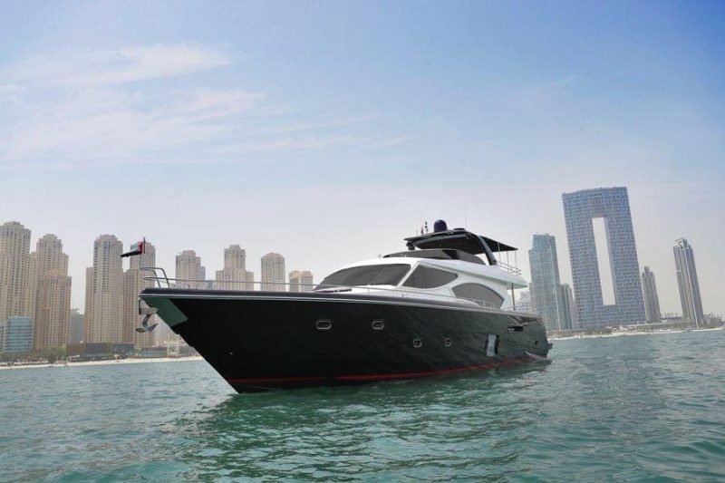 90 Feet Luxury Party Yacht Capacity 50 Guests