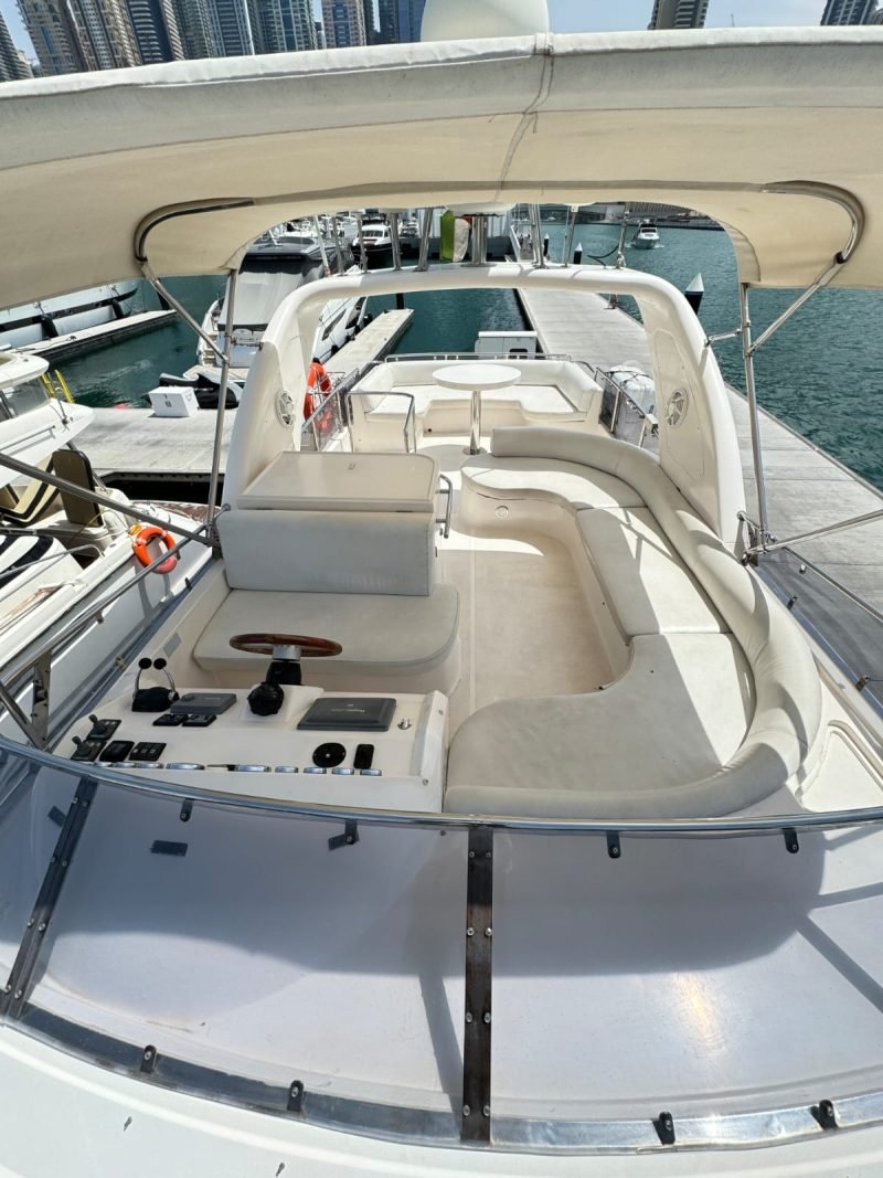 50 FT Luxury Yacht Aed 550 Hour only – photo 4