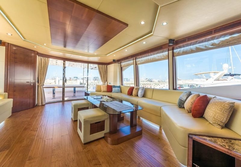 Majesty 88 Feet luxury Yacht in Aed 1400 Each hour Only – photo 5